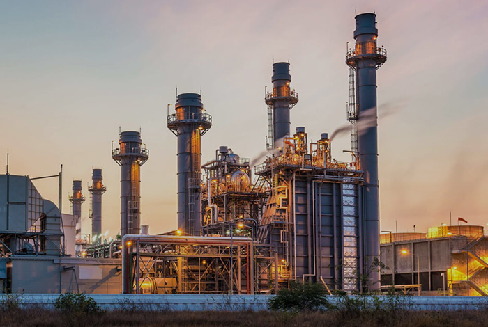 What are the types of regulating valves